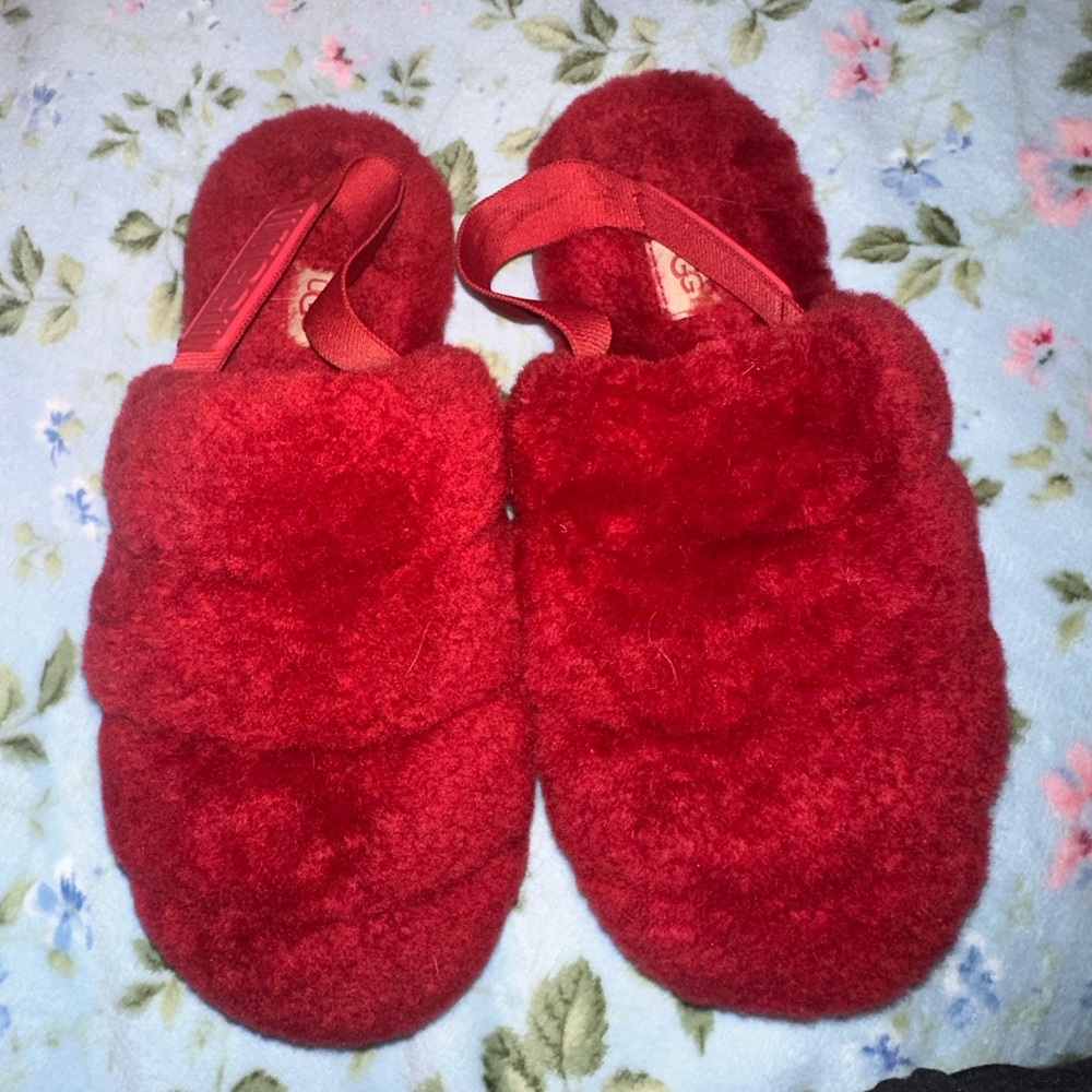 Red Ugg fluff yeah slides